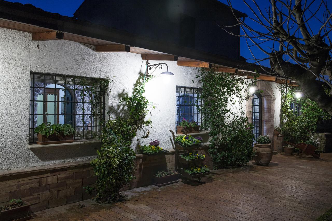 Antico Casale Spezia Pelagalli Aquino 外观 照片