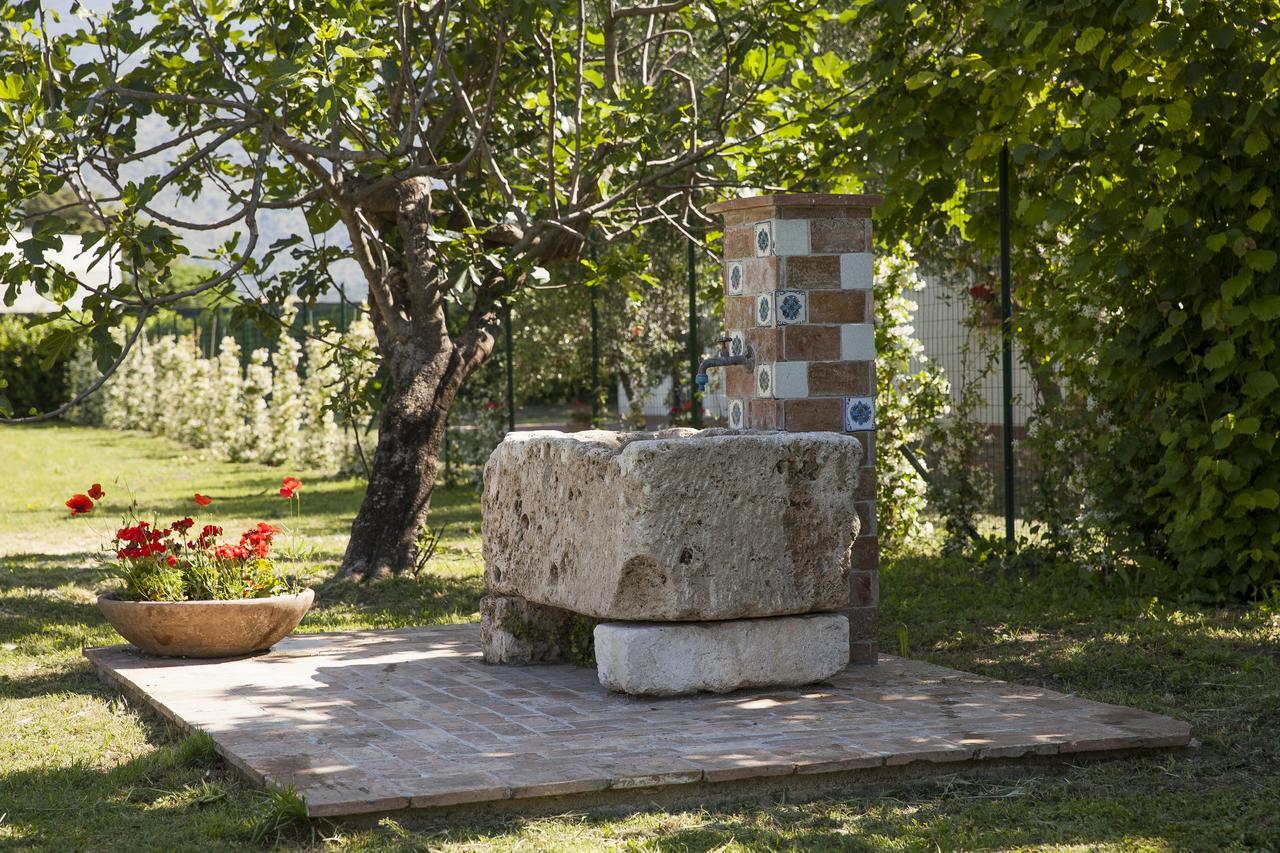 Antico Casale Spezia Pelagalli Aquino 外观 照片